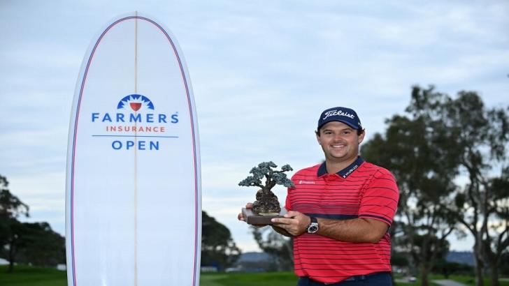 Patrick Reed celebrates winning the Farmers Insurance Open 2021